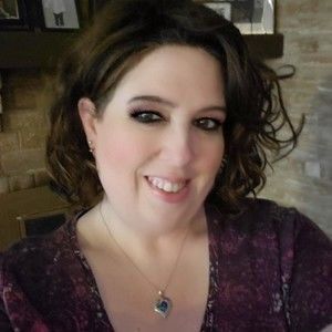 Meet your Posher, Lynn marie